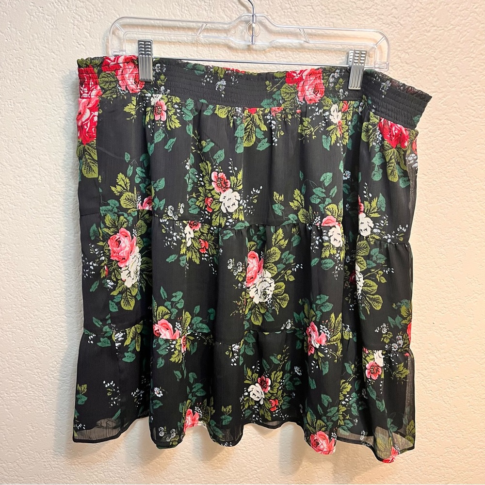 Flirty LOFT Black Floral Tiered Skirt XL 20” Long Lined